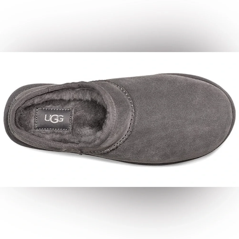 Like New! 'UGG' Grey Classic Suede Slippers everyday slide in Sz 7! Great color! - Picture 3 of 4
